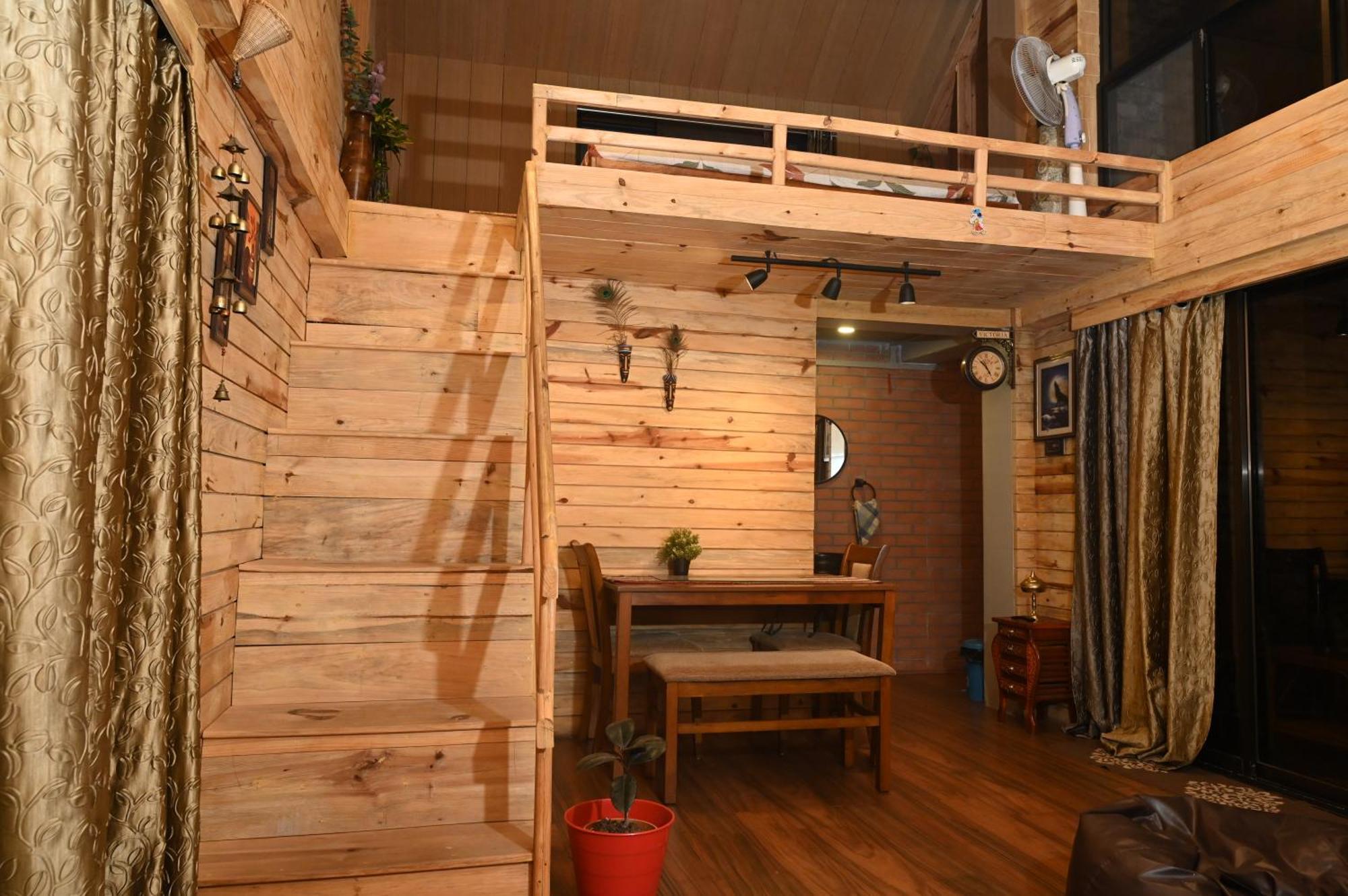 The Cabin By The Bayou Bed and Breakfast Guwahati Exteriör bild