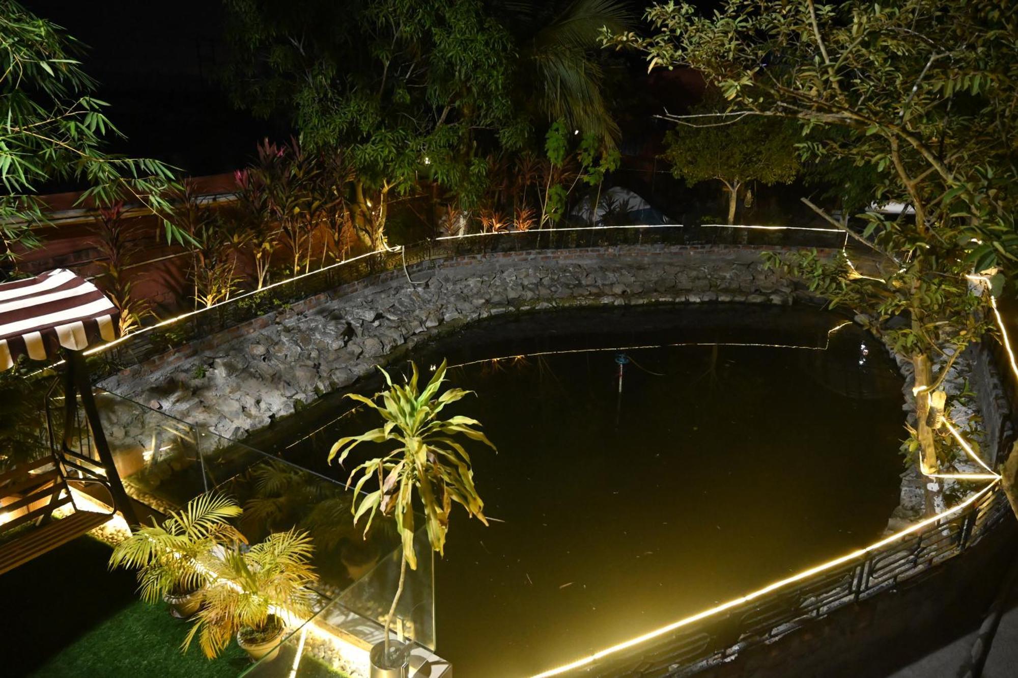 The Cabin By The Bayou Bed and Breakfast Guwahati Exteriör bild