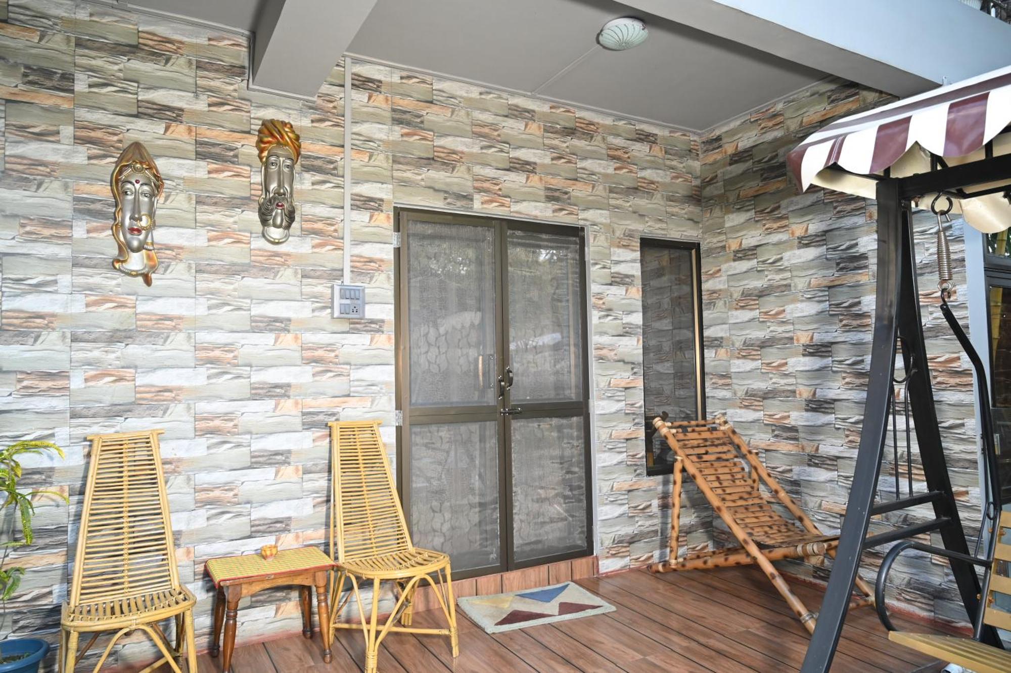 The Cabin By The Bayou Bed and Breakfast Guwahati Exteriör bild