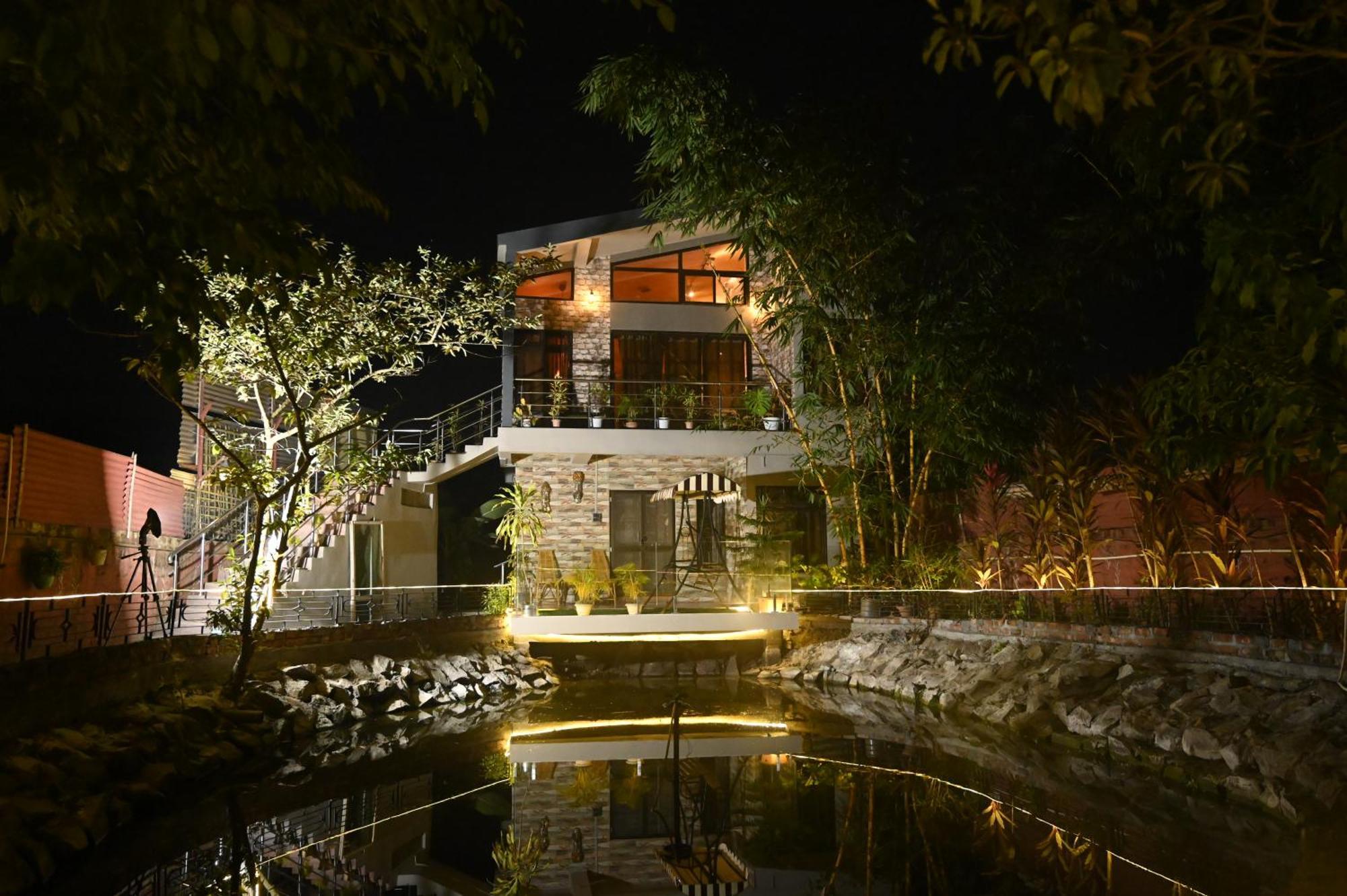 The Cabin By The Bayou Bed and Breakfast Guwahati Exteriör bild