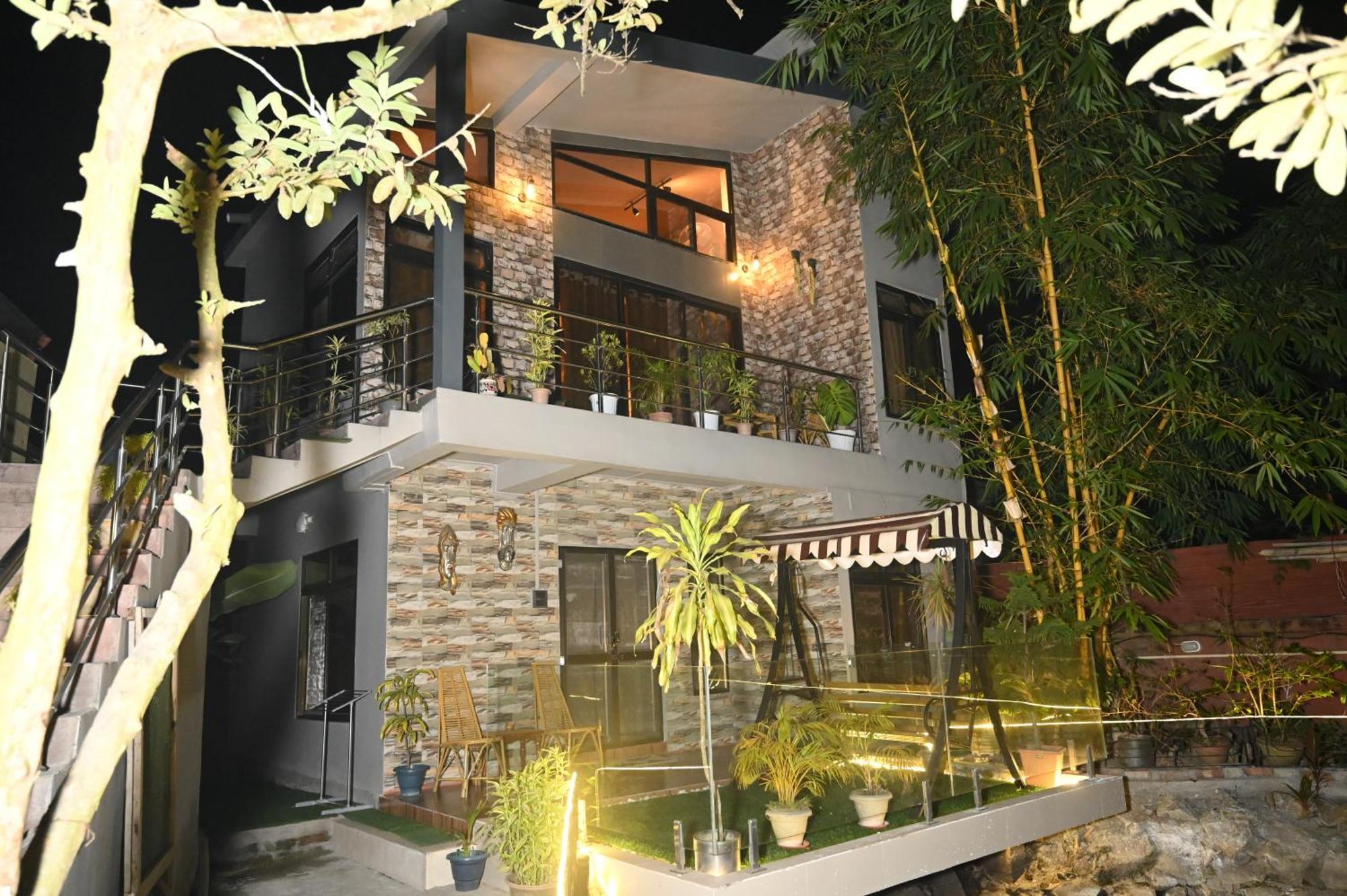 The Cabin By The Bayou Bed and Breakfast Guwahati Exteriör bild